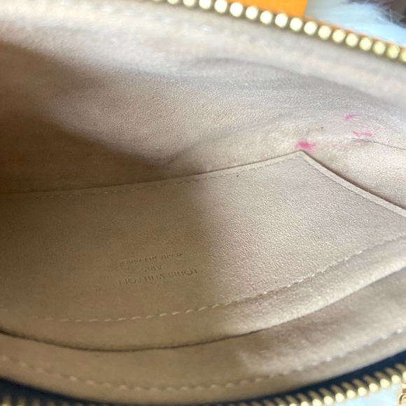 Louis Vuitton Pochette Milla MM - Monogram Multicolor Black M60097 - Picture 16 of 16